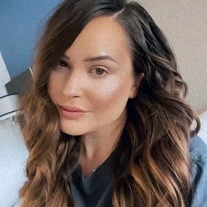 Meet your Posher, Marie